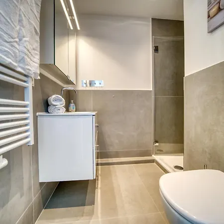 - Haus E, App 0e0901 شقة هايليغنهافن